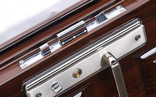 站前24小时上门开锁公司